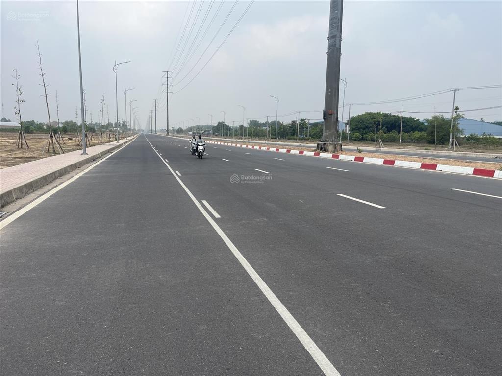 Đất mặt tiền nguyễn ái quốc 25c ngang 34m trục thẳng sân bay long thành 1349m, thổ cư 273m2