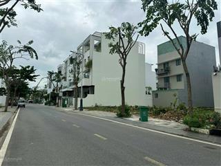 Bán đất trống diện tích 12x18m (xây full) 216m2, giá 64,8 tỷ  p. bình trưng tây, quận 2