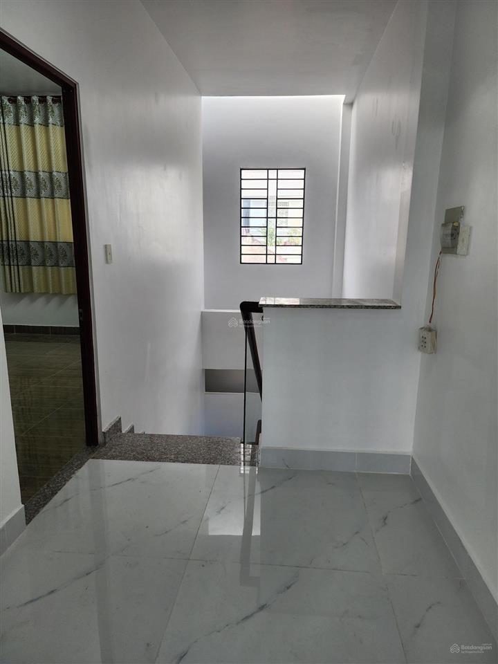 Nhà trung tâm quận 9, p.tăng nhơn phú a, dt xây dựng 147m2, giá 7.1 tỷ, ngay trường đh marketing
