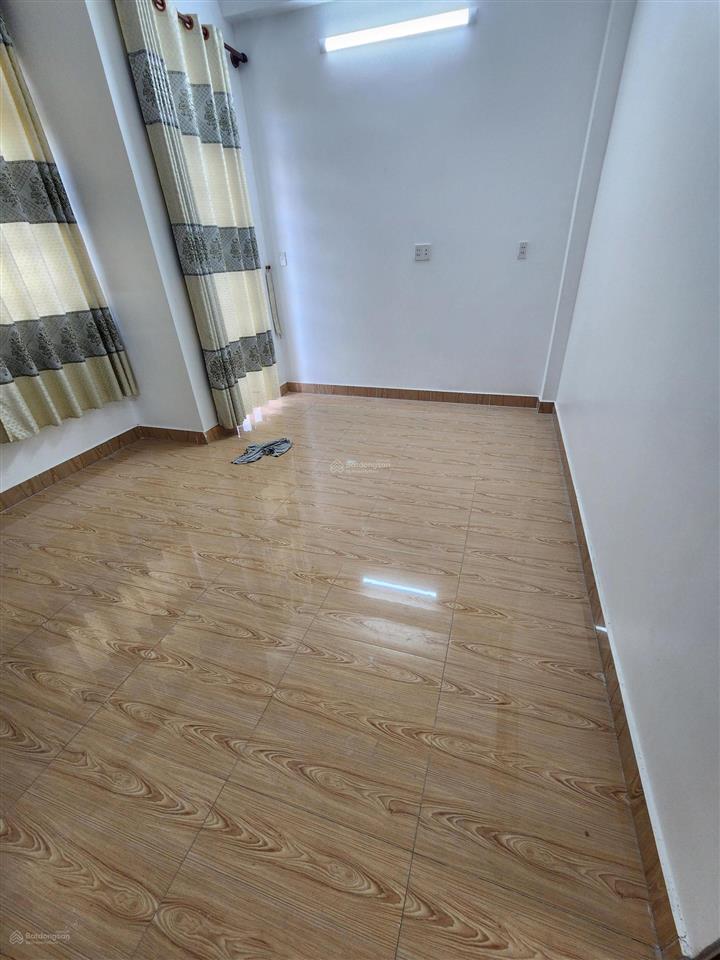 Nhà trung tâm quận 9, p.tăng nhơn phú a, dt xây dựng 147m2, giá 7.1 tỷ, ngay trường đh marketing