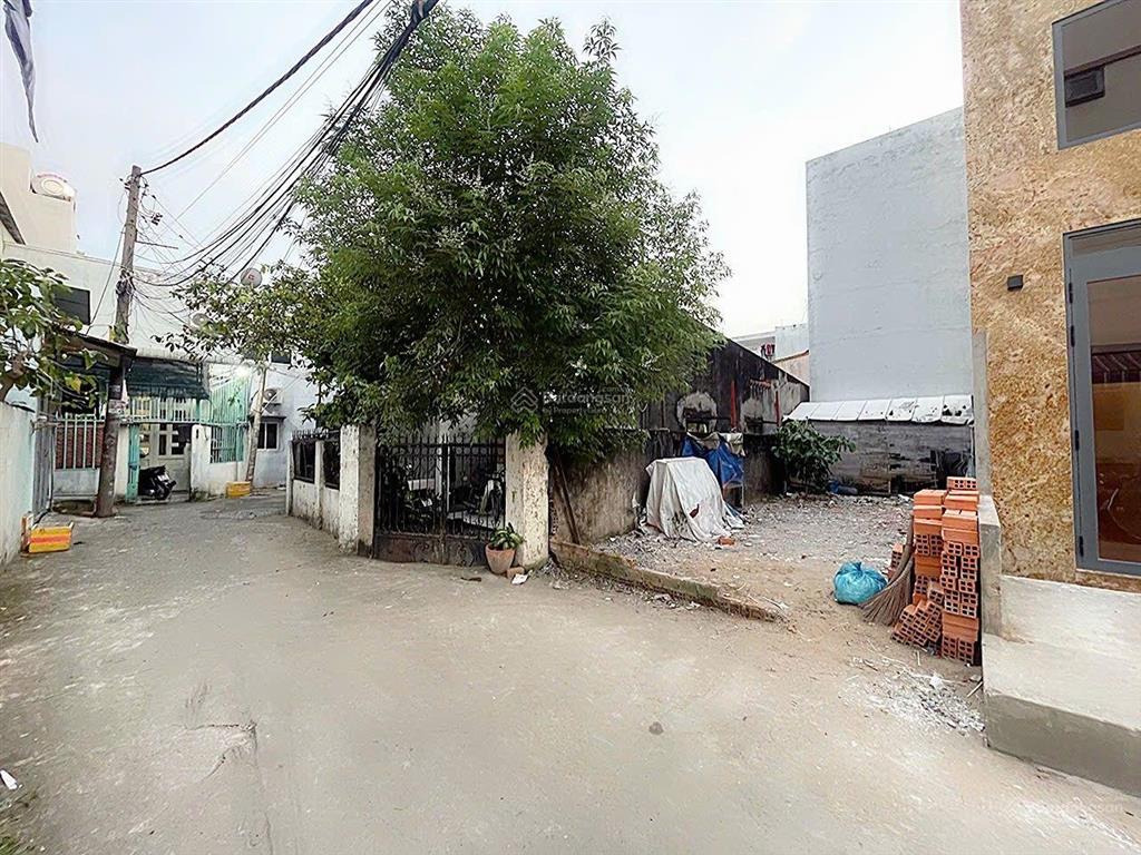 1 xẹt lã xuân oai, ngay chợ nhỏ, tăng nhơn phú a, dt 57m2, giá 5.2 tỷ