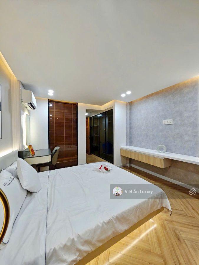 Sở hữu nhà phố phan xích long  trung tâm phú nhuận  full nội thất. giá nhỉnh 6 tỷ