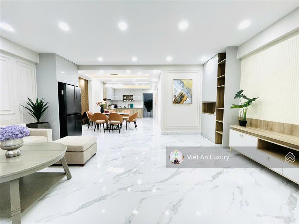 Bán nhà 5 tầng  8 phòng ngủ master ngay trung tâm quận 1  có thang máy  90m2  hoàn công đủ