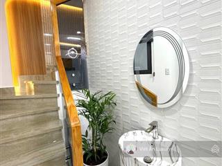 Quận 1  ngang khủng 6.6m  võ thị sáu p.tân định  8.35 tỷ cho 45m2 full tiện ích