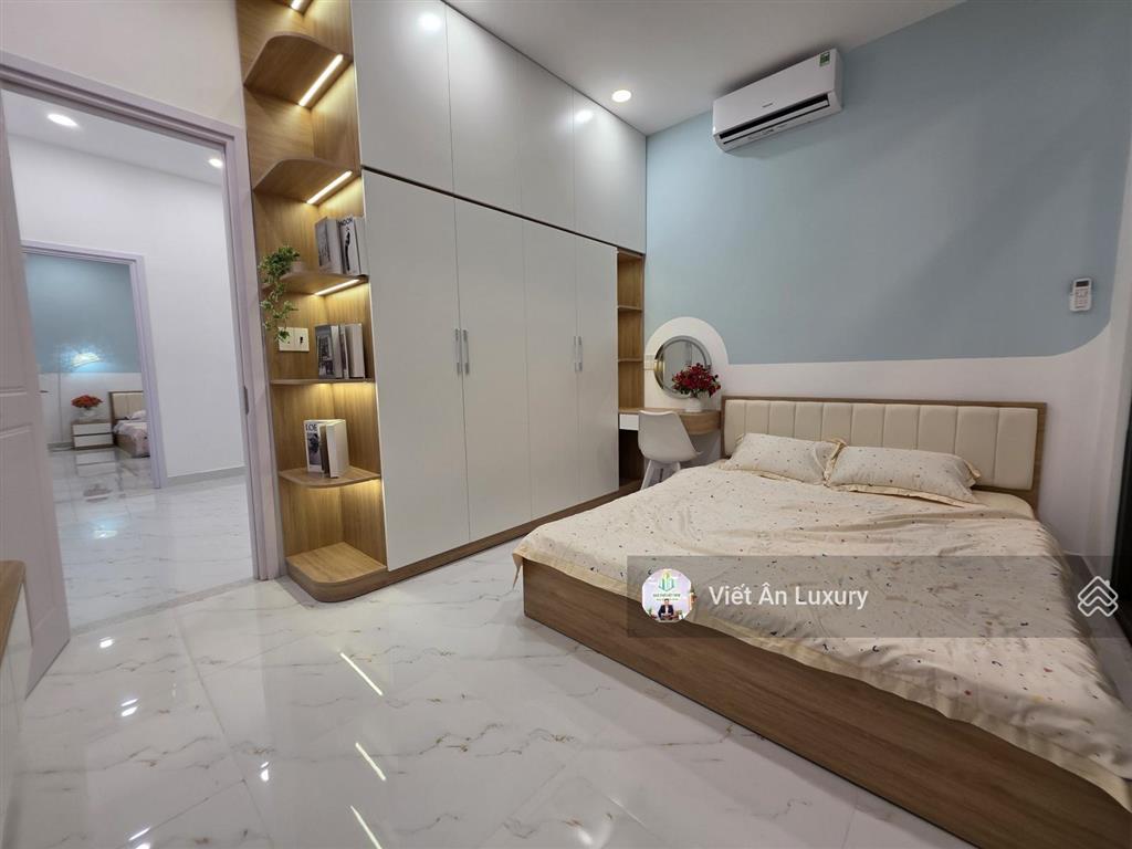 Chính chủ bán nhà 2 mặt tiền hxh đường thích quảng đức, phú nhuận  55m2  3pn thoáng. full nt