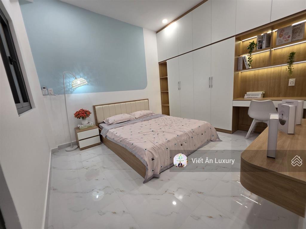 Chính chủ bán nhà 2 mặt tiền hxh đường thích quảng đức, phú nhuận  55m2  3pn thoáng. full nt