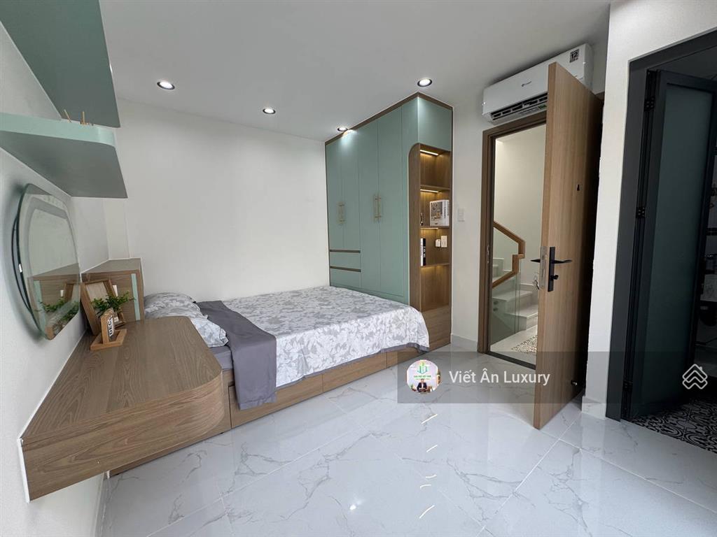 Nhà mới 100%  5 tầng  5pn  đẳng cấp thượng lưu phú nhuận