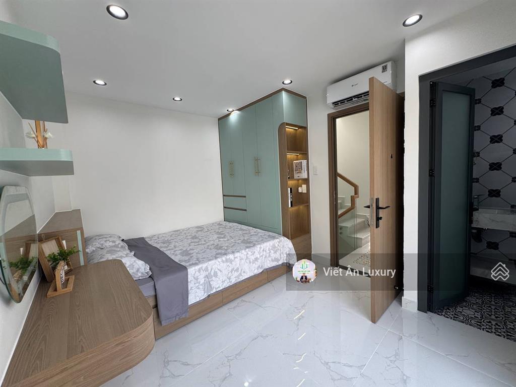 Nhà mới 100%  5 tầng  5pn  đẳng cấp thượng lưu phú nhuận