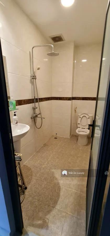 Siêu phẩm q5  10m ra mặt tiền nguyễn trãi  có thang máy  ngang 5.5m bề thế giá tròn 30t đồng