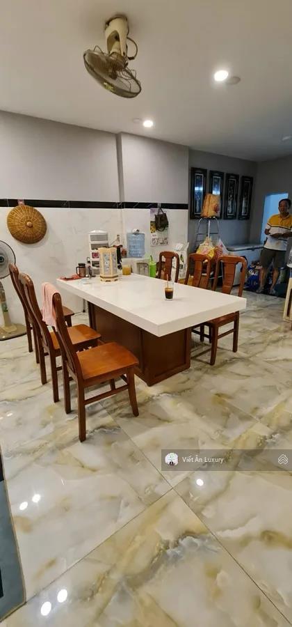 Siêu phẩm q5  10m ra mặt tiền nguyễn trãi  có thang máy  ngang 5.5m bề thế giá tròn 30t đồng