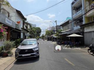 Bán nhà khu họ lê  tân phú  mặt tiền lê nệm ô tô tránh nhau, full công năng khu dân trí cao.