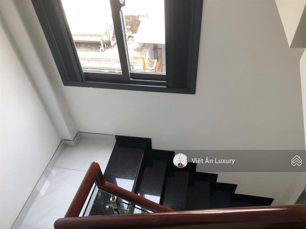 Bán nhà nguyễn cảnh chân  quận 1  2 mặt hẻm nhà mới, full nt ở ngay giá 9 tỷ tl