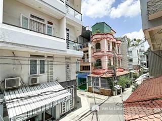 Nhà hxh trần hưng đạo, quận 1 lô góc 3 mặt thoáng khu phân lô giá 8.5 tỷ tl. tiện ích vô vàn