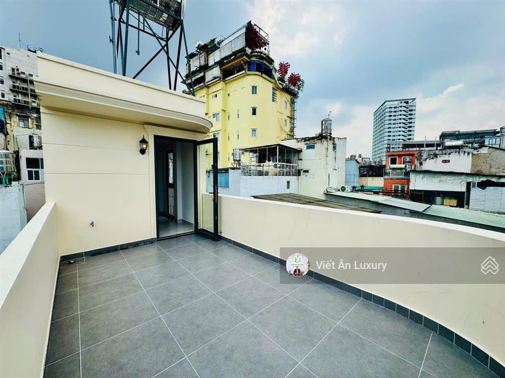 Bán nhà góc 2 mặt hẻm bùi viện q1 dòng tiền mạnh khai thác airbnb cực tốt giá 8.45 tỷ tl