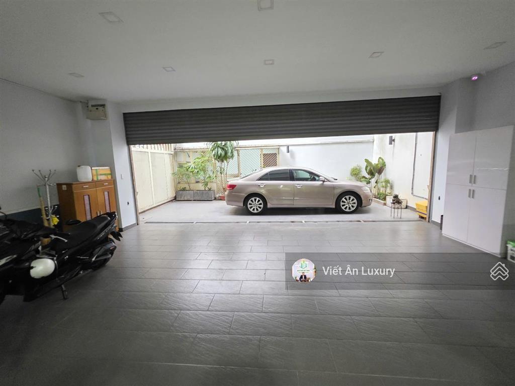 Bán nhà cao cấp đường trần hưng đạo, quận 5, gara ô tô thang máy full nội thất vip  giá 59 tỷ