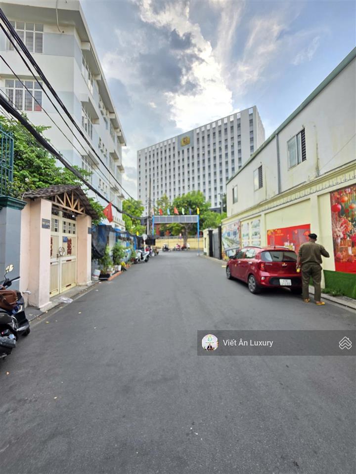 Bán nhà mặt tiền nguyễn trãi, quận 1 ngang 6,8m hiếm có 4 tầng vị trí kinh doanh đắc địa