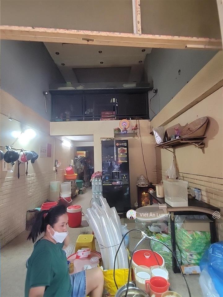 Bán nhà mặt tiền phố tây bùi viện  81m² trung tâm quận 1 dòng tiền sẵn 30tr