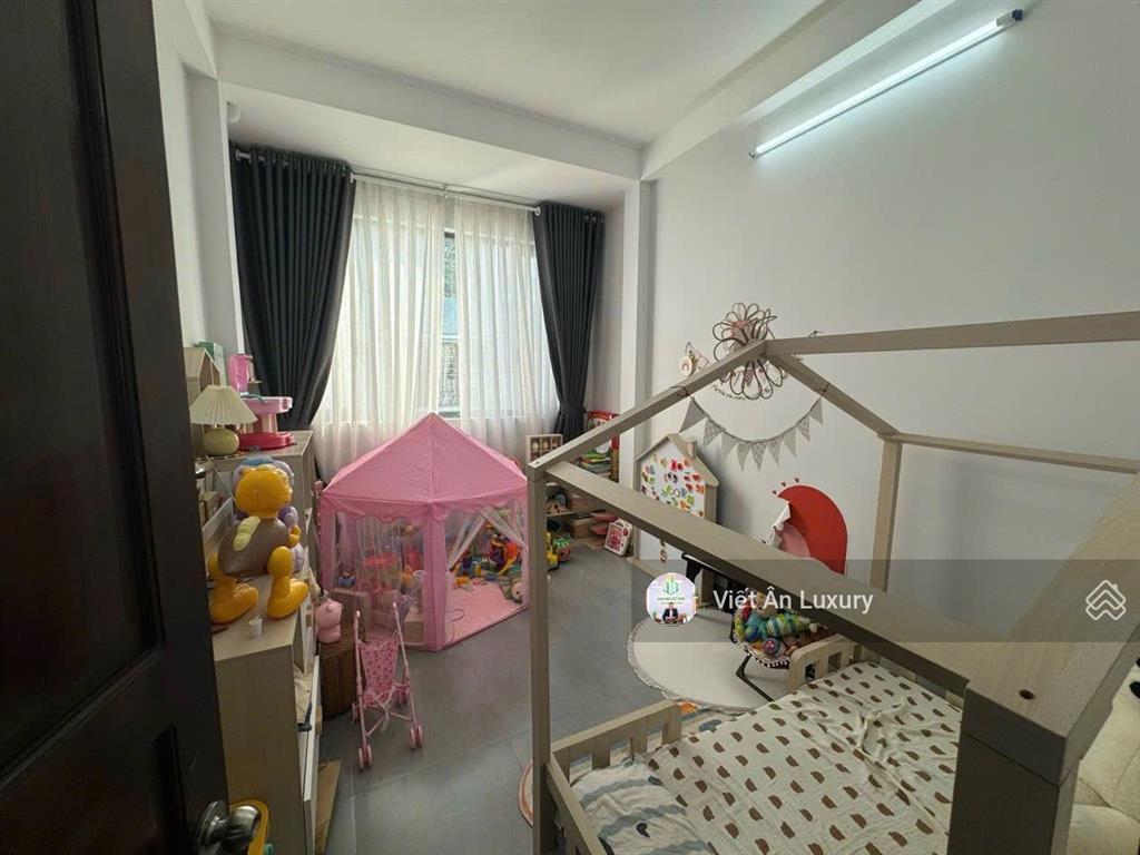 Nhà cống quỳnh quận 1 dưới 10 tỷ với kết cấu 7 phòng ngủ khu vực và giá đang khan hiếm nguồn cung