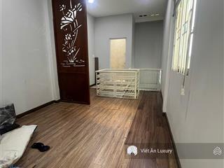 Bán nhà quận 1  7,25 tỷ  hẻm 5m thẳng tắp nguyễn cảnh chân 34m² cách mặt tiền 20m.
