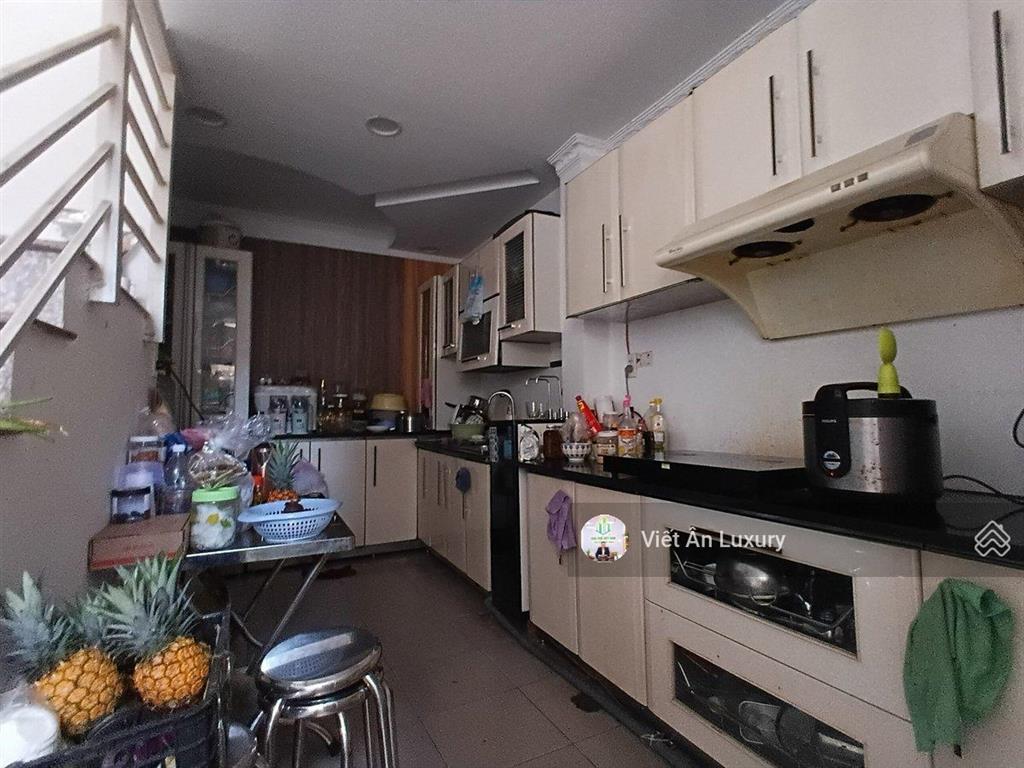 Bán nhà hxh nguyễn trãi quận 1  ô tô ngủ trong nhà  5 tầng  chỉ 30m ra mặt tiền  48m2  13.7 tỷ