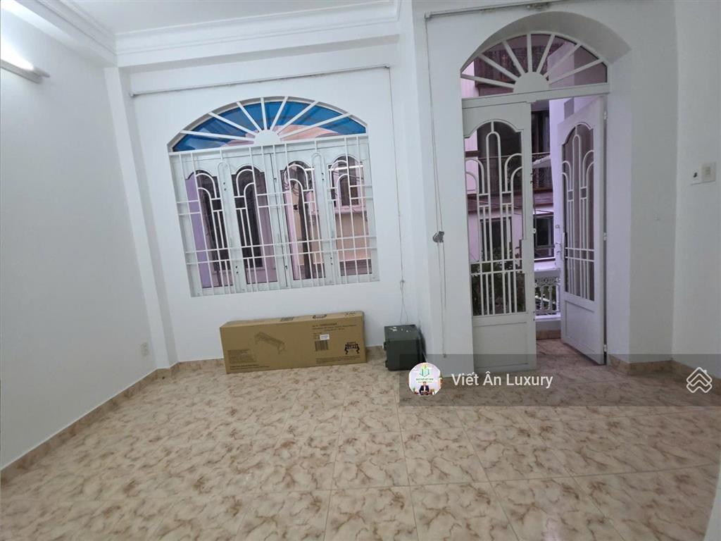 Bán nhà trần quang diệu, quận 3  ngang 4.8m nở hậu  sẵn 4pn khép kín khai thác chdv  chỉ 7.99 tỷ