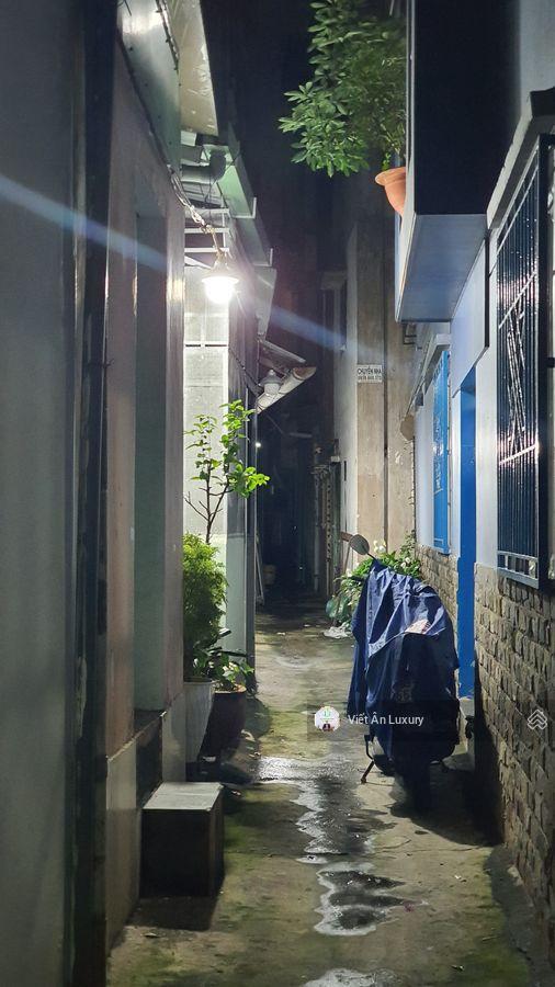 Bán nhà đường đinh công tráng, quận 1  75m2  10pn. đối diện nhà thờ tân định. vị trí sầm uất