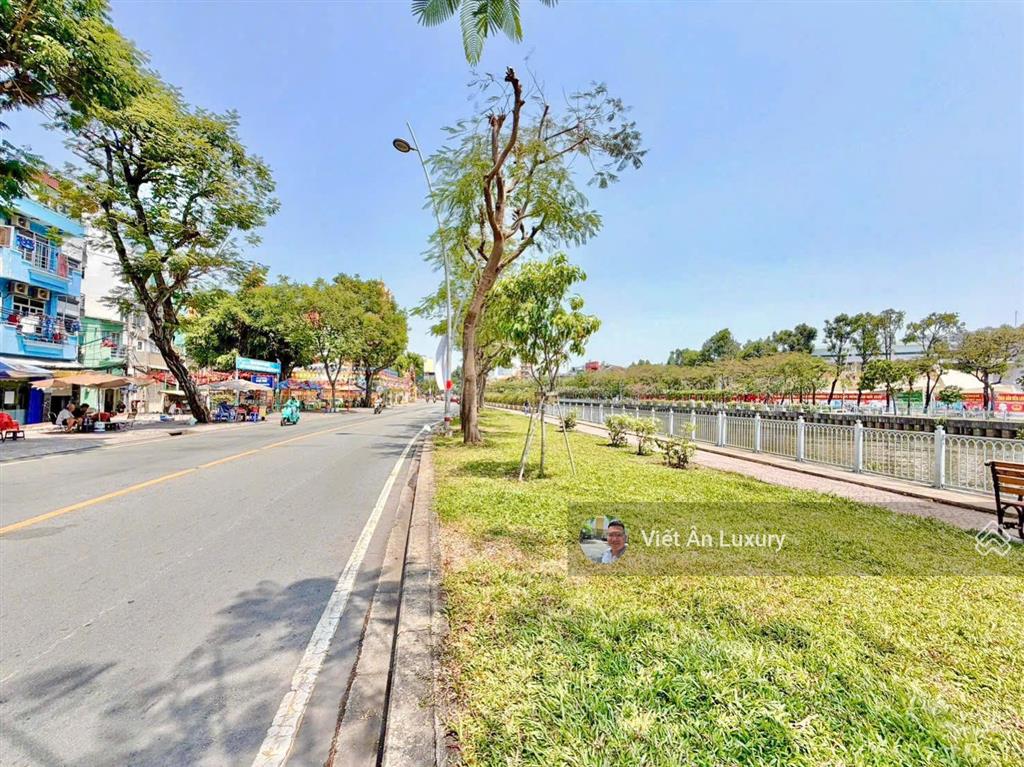 Bán nhà hoàng sa, quận 1  43m2  3 tầng và st  nhà mới ở ngay. vị trí siêu kết nối. sát bờ kè