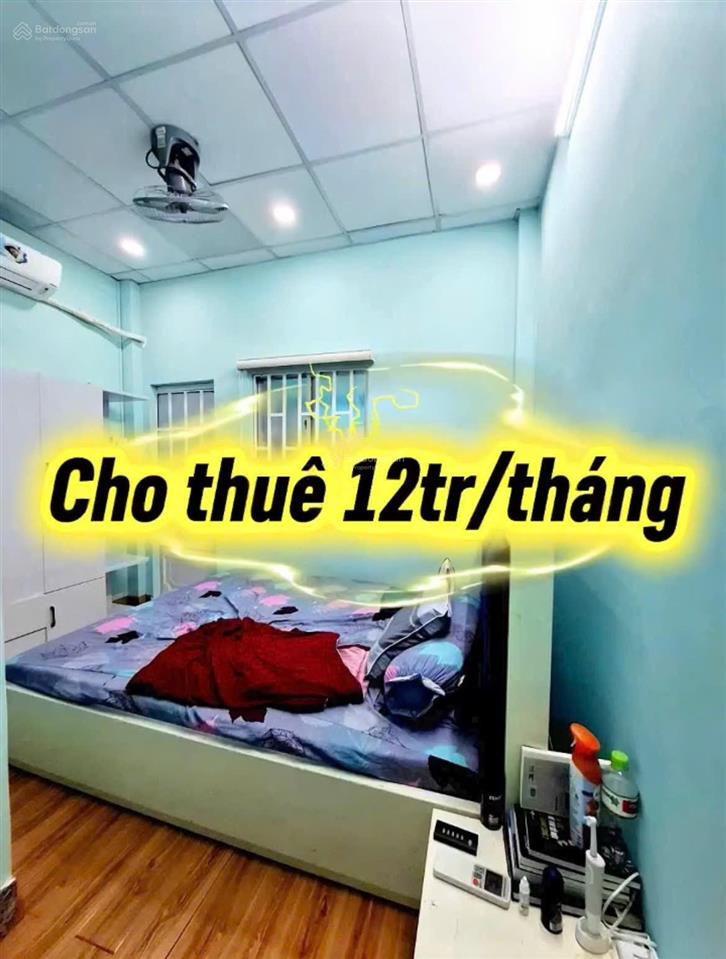 Không tin có giá này, hẻm xe hơi, 2 tầng, có hẻm sau, khu an ninh, gần chợ hoà bình, giáp q1, q8