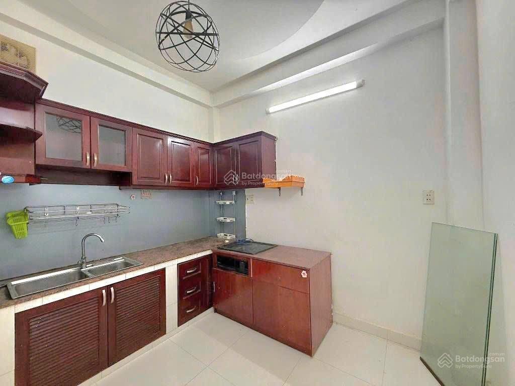 Bán nhà riêng tại hoàng hoa thám, 9,2 tỷ, 45m2, 4pn, 3wc, hàng hiếm, uy tín