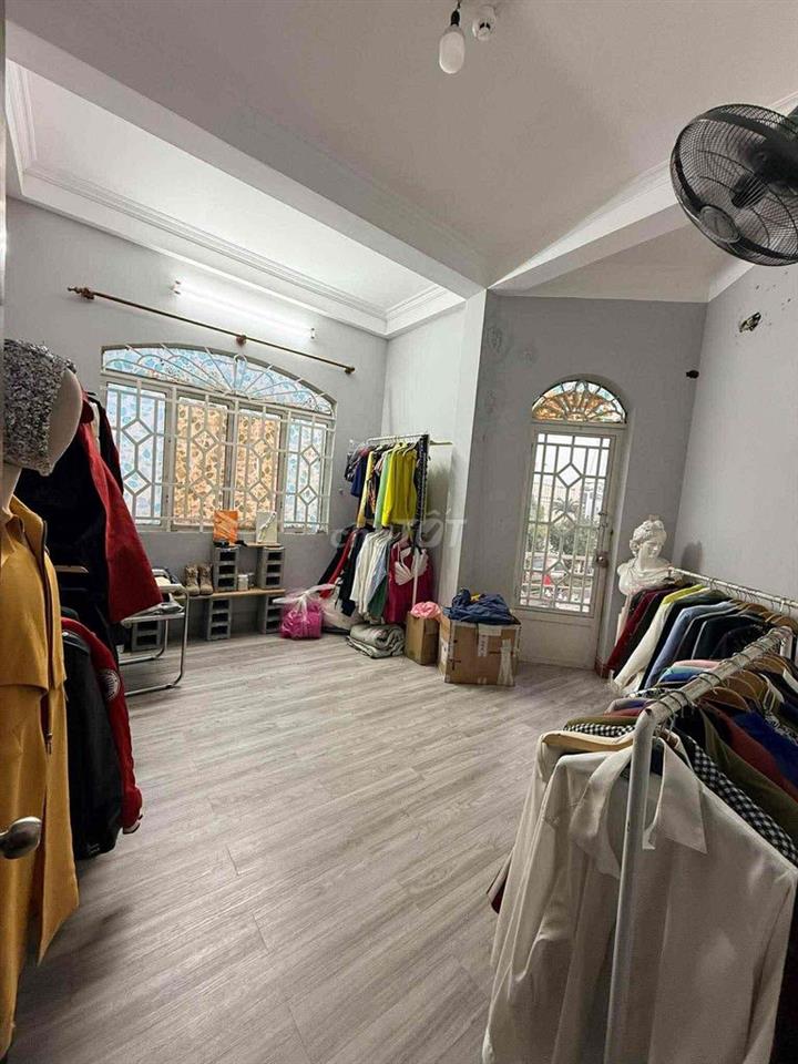 Cho thuê tầng 1 Lê Văn Duyệt Bình Thạnh