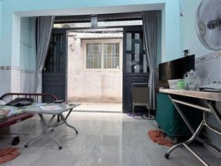 Nhà mới 3 tầng, ô tô đến cửa, đối diện C/C Sơn Kỳ, 3.2 tỷ