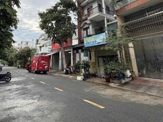 Nhà mặt tiền kiên cố, gần trường TH Nguyễn Sơn, 6.6 tỷ