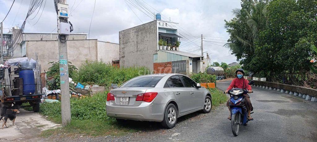 Đất hẻm ô tô thông, gần Cầu Rạch Tra, 4,6x25m, 590tr.