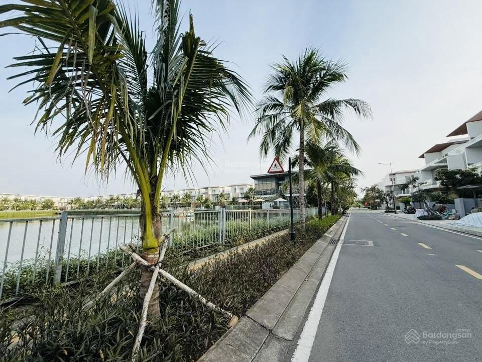 Bán biệt thự dragon village 160m²  1 trệt 2 lầu  khu ở đẳng cấp  đối diện công viên