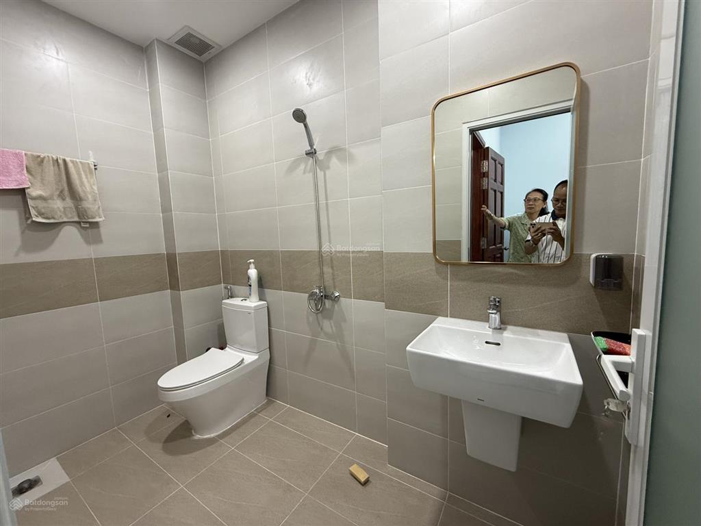 Bán gấp căn nhà tâm huyết 1t, 2lầu, 4pn, 4wc, 5x18m, 100% thổ cư, vào ở ngay cực đẹp