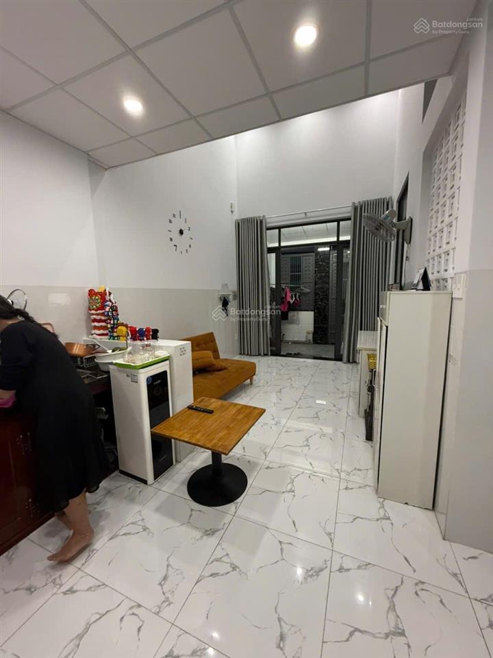 Xe hơi ngủ trong nhà linh xuân | 70m² | 2pn, 2wc | đường nhựa 6m thông