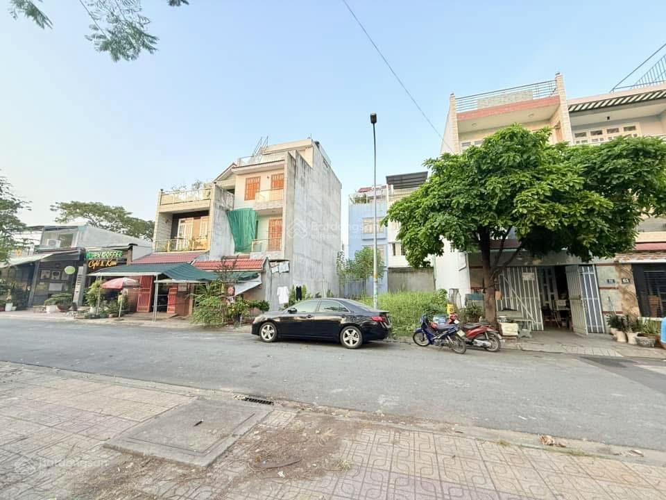 Đất mặt tiền công viên khu tđc linh xuân kinh doanh buôn bán sung 5x18m, 90m² giá tốt