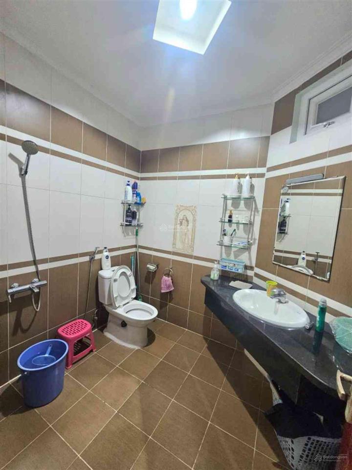 Bán nhà lô góc 2 mặt tiền kdc êm đềm, linh xuân, tp thủ đức. nhà 4 tầng btct kiên cố.