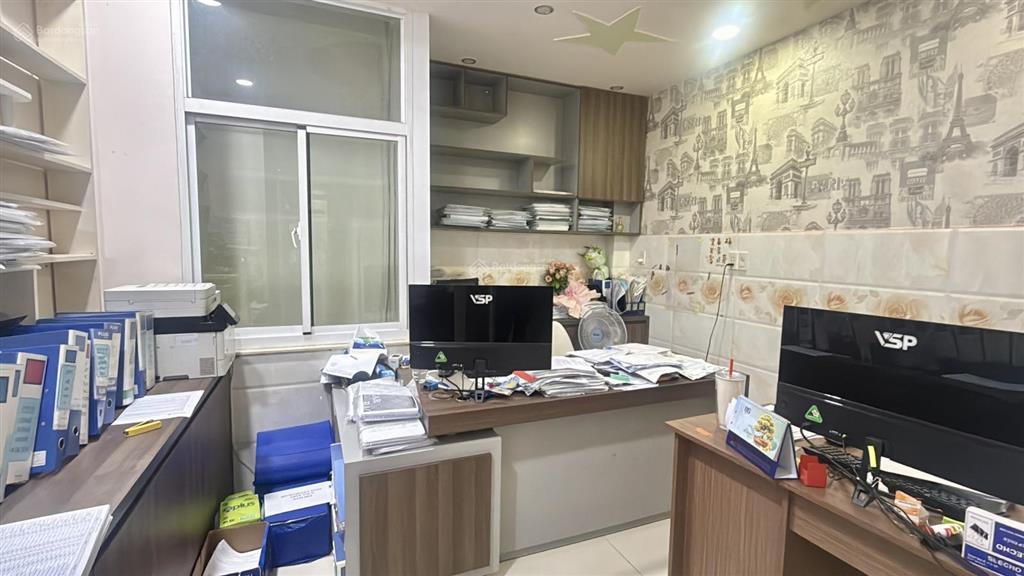 Nhà 4 tầng linh xuân | 4pn| 5wc| xe hơi ngủ trong nhà| đang cho thuê 15tr/tháng
