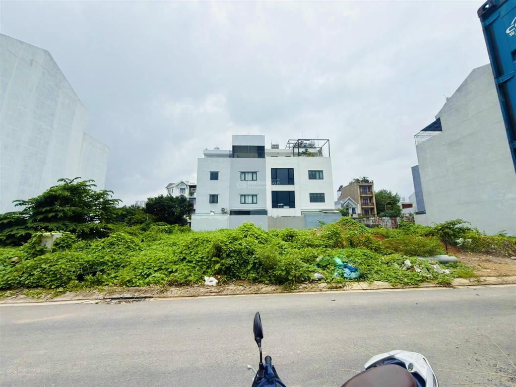 Đất tđc linh xuân sát đh kinh tế luật | 90m | đường 12m | công viên trước nhà