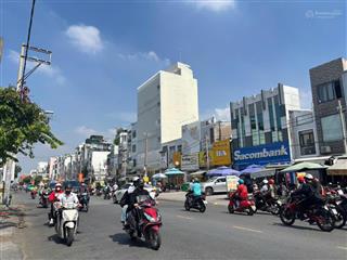 Chính chủ cần cho thuê tòa nhà mặt tiền cmt8, phường tân sơn nhất,tphcm , dt 11 x 9m , 7 tầng