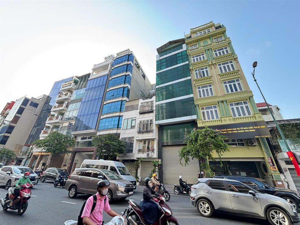 Cho thuê tòa nhà mặt tiền bạch đằng  khu sân bay  giá 80tr/tháng  hầm  6 tầng