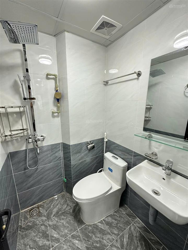 Bán tòa chdv pháo đài láng, 80m2, 7 tầng, 22 phòng khép kín, full đồ, dòng tiền 140tr, giá 25.6 tỷ