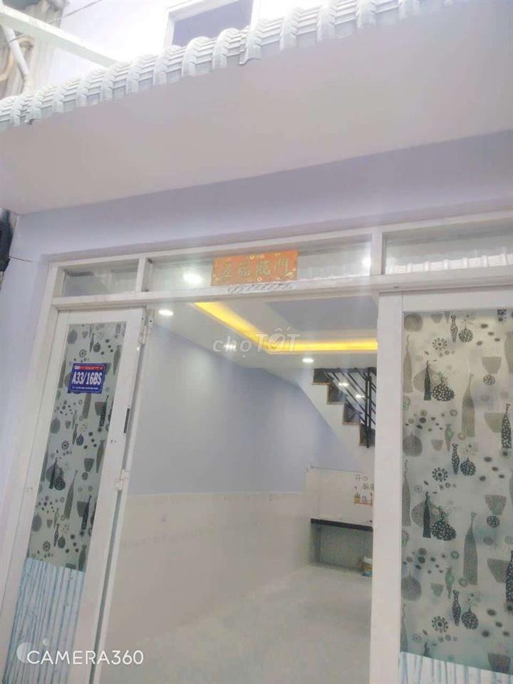nhà bán kế bến xe Q8 