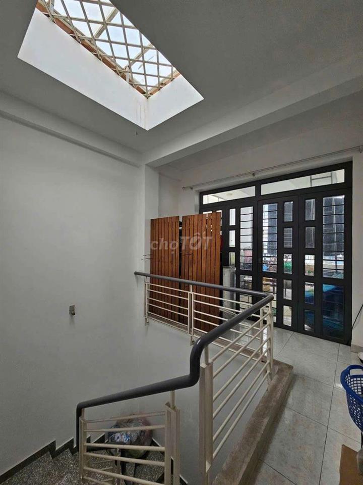 bán nhà mặt tiền đường Quốc lộ 50 