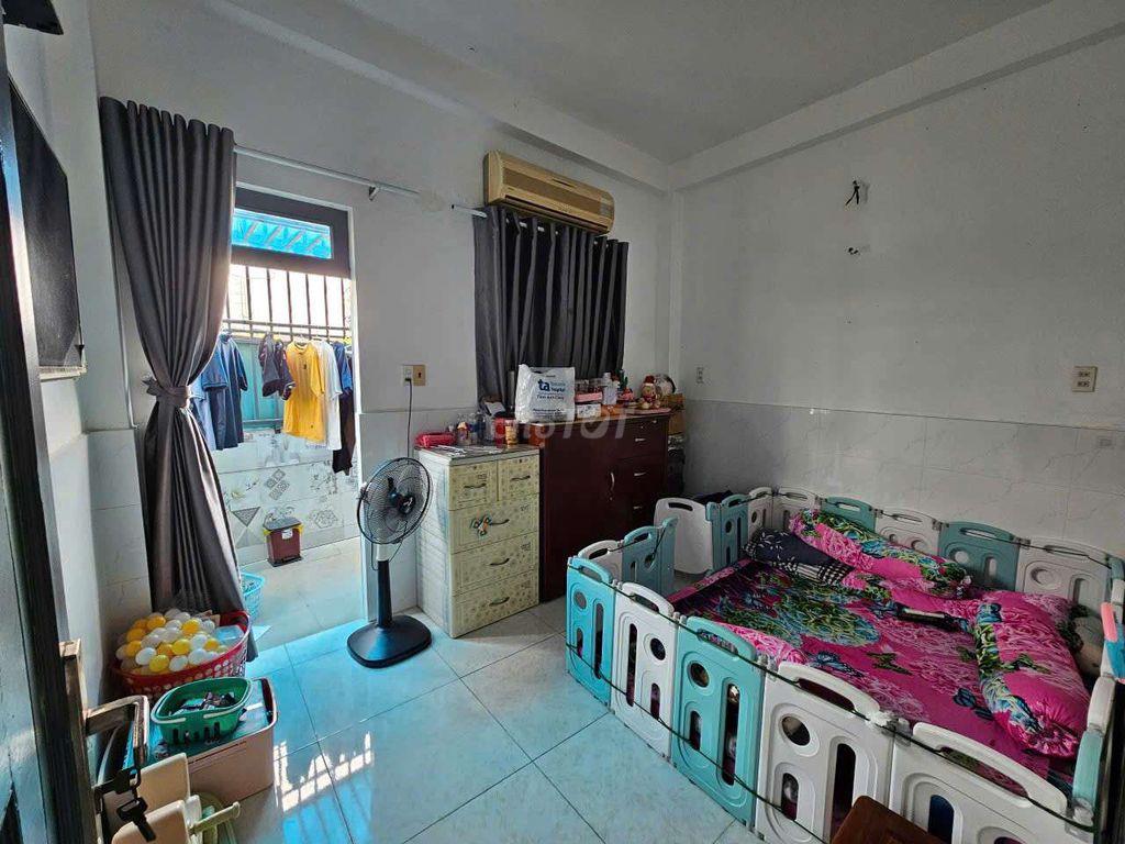 bán nhà mặt tiền đường Quốc lộ 50 