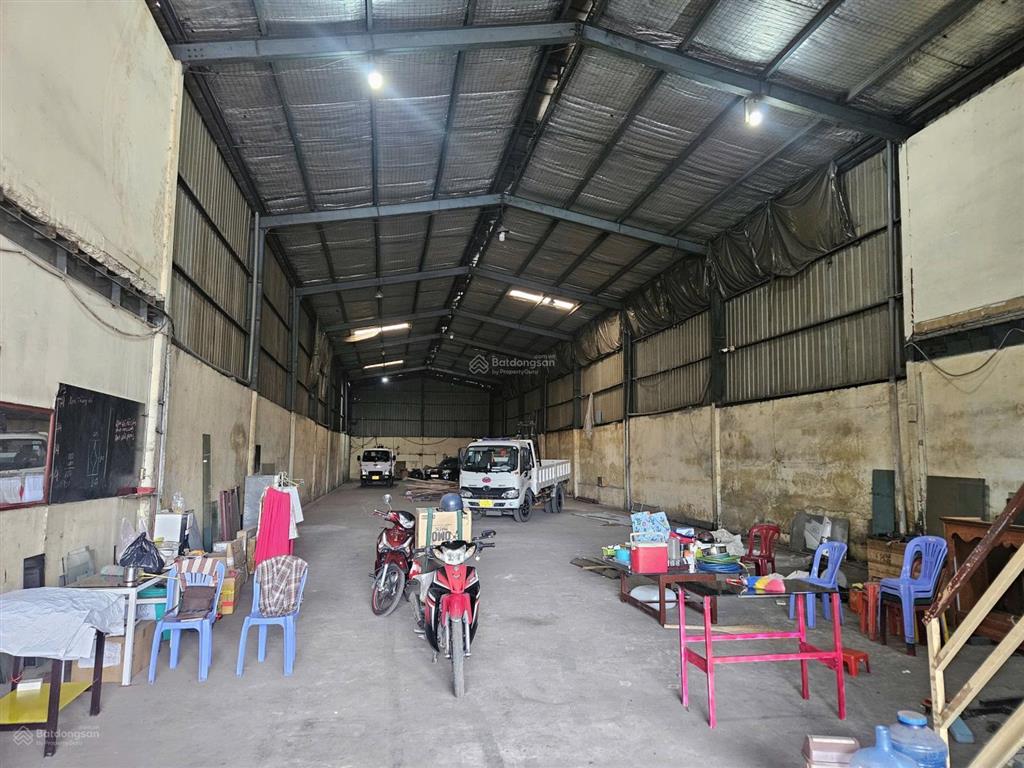 Bán đất tại bia truyền thống, 15 tỷ, 218.3 m2, quận bình tân, hot!