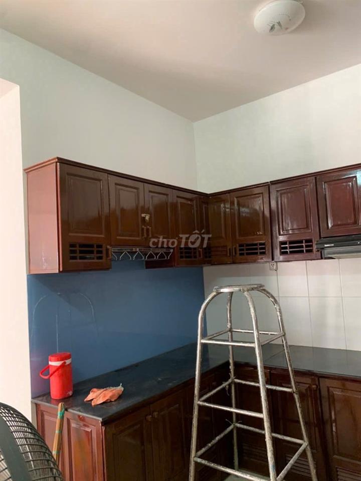 ưu tiên thuê cố định 