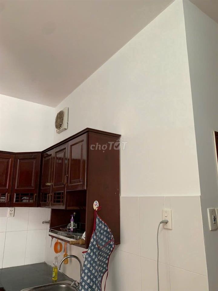 ưu tiên thuê cố định cho dân văn phòng