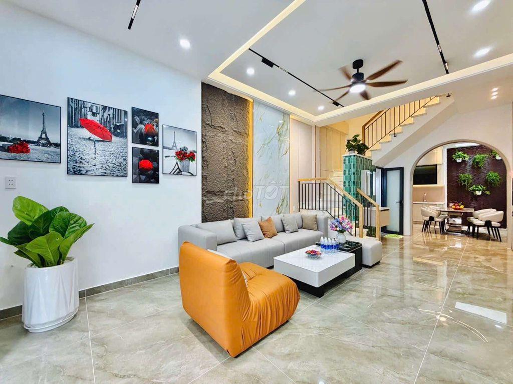 CHO THUÊ NHÀ ĐẸP FULL NỘI THẤT 